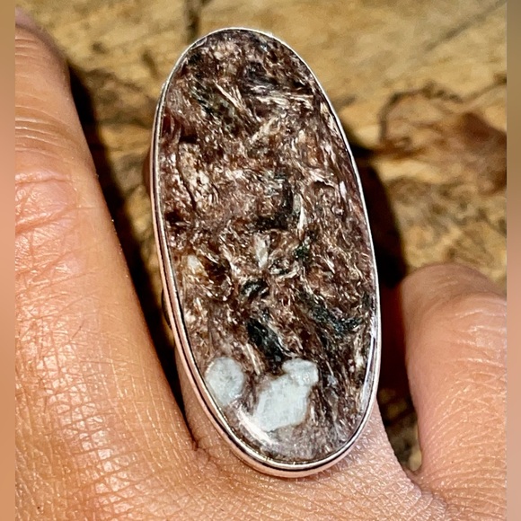 Dark Charoite Ring Size 7 - Picture 1 of 6